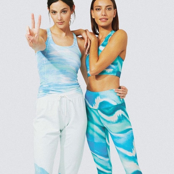 NEW 2 Piece Splits59 Sustainable Bra & Leggings
